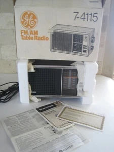 GE AM/FM Table Radio 7-4115 Vintage W/ Box - Picture 1 of 7