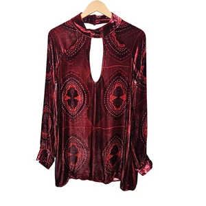 FOR LOVE & LEMONS Red Velvet Mini Dress Medium Silk Blend Cut Out Keyhole Mod - Picture 1 of 12