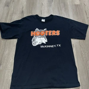 Hooters T-shirt men’s large McKinney Texas double-sided black - Picture 1 of 5