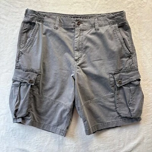 American Eagle Shorts Men Sz 38 Gray Khaki Flex Cargo Casual 10.5" Inseam Adjst. - Picture 1 of 14