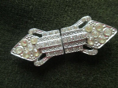 BOUCLE DE CEINTURE ANCIENNE PAVEE DE STRASS. - Photo 1/4