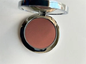 Rock & Republic Contrived Pressed Blush in Shameless 0.32oz./9g FULL SIZE - Picture 1 of 3