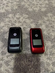 Vintage Motorola Cell Phone Untested Set Of 2 - Zdjęcie 1 z 7