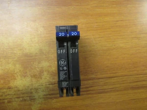 NEW. GE CIRCUIT BREAKER 2P, 20A, CAT# THQP220 ... VS-146 - Picture 1 of 5