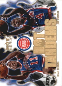2008-09 Hot Prospects Hot Tandems #HT4 Isiah Thomas/Joe Dumars - NM-MT - Imagen 1 de 2