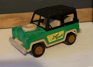 Vintage Toy Land Rover Tootsietoy - Picture 1 of 11