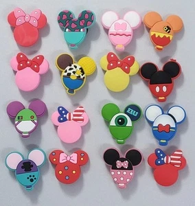 16 Stck. Mickey Maus Ohren Figuren Schuh Charms Kroko Dekoration Toy Story MI - Bild 1 von 3