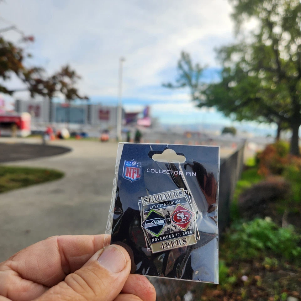 49ERS VS SEATTLE SEAHAWKS GAMEDAY PIN 11 17 2024 LEVI STADIUM #6 GAME DAY / - Image 1 of 1