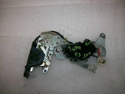 1992 - 1996 年 LEXUS ES300 原始设备制造商右后乘客门电源锁闩锁激活器 — 第 1/4 张图片