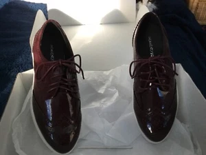 NEW BOXED Size 4 E Fit Brogue Style Lace Up Shoe Bordo Colour from Heavenly Sole - Picture 1 of 6