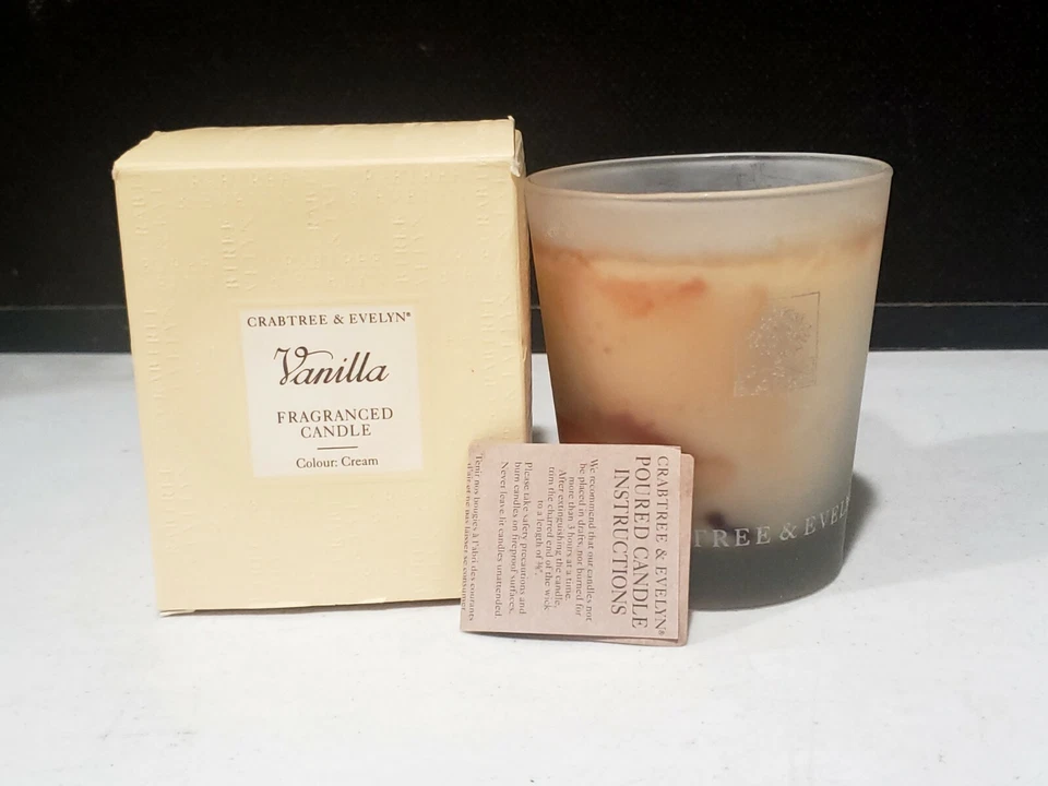 NUEVO Crabtree Evelyn VAINILLA 9,5 onzas vela perfumada 45 horas tiempo de combustión crema Foto 1 de 4