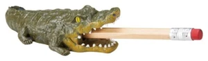 Crocodile Alligator shaped Handy pencil sharpener holder SETOCRAFT Japan NEW - Picture 1 of 7