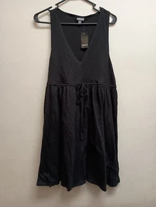Torrid Damen 2 schwarz ärmellos Kordelzug Taille V-Ausschnitt Kleid Neu mit Etikett. - Bild 1 von 3