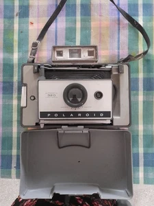 Vintage Polaroid Automatic 103 Land Camera with case - Foto 1 di 6
