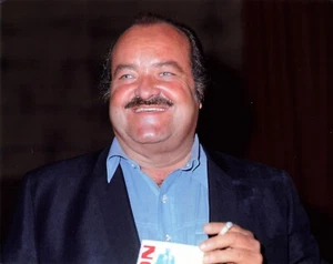 William Conrad Movie Press Photo 8x10 Candid Event Portrait *P90b - Picture 1 of 2