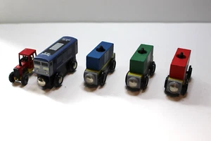 Wooden Train, Engine/tractor/stock,Compatible w/ Thomas the Train&Chuggington - Picture 1 of 5