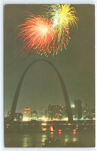 Postal Riverfront St Louis 4 de julio Missouri vista desde Illinois - Imagen 1 de 2