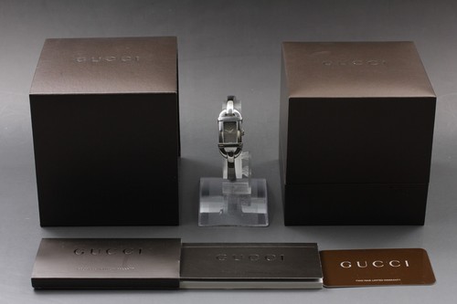 [Quasi come nuovo set completo] Orologio da donna Gucci 6800L argento marrone quarzo con scatola GIAPPONE