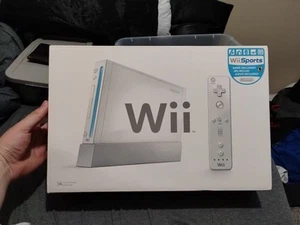 NUR VERPACKUNG - Nintendo Wii Sports Weiß Konsole Box mit Ständer, Backplate und Anleitungen - Bild 1 von 8