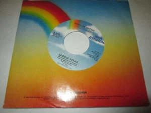 GEORGE STRAIT RIGHT OR WRONG 7" 45 NM NEAR MINT US MCA VINYL COUNTRY - Picture 1 of 2