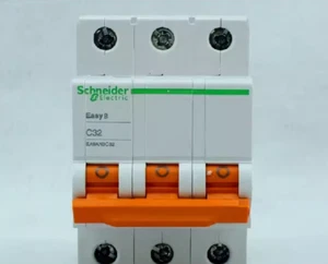 1PC NEW Schneider EA9 Series 3P D63A EA9AN3D63 - Picture 1 of 2