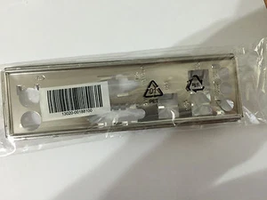 Escudo de E/S original nuevo para A58M-K A58M-F A58M-E A55BM-K A55BM-E - Imagen 1 de 2