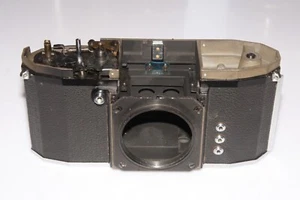 Parts from German Vintage SLR camera Praktiflex FX READ! - Picture 1 of 3
