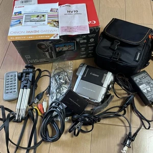 Canon iVIS HV10 HDV Camcorder with 2 Batteries Tested Working - Picture 1 of 2