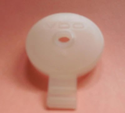 *N*O*S*   V .D. O.    BMW  2002  Tii    E10 Washer Bottle Cap - Image 1 of 4