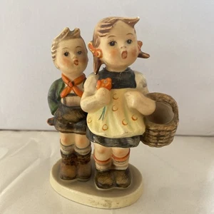 M.I. 1983 vintage Figura Hummel To Market #49 3/0 Goebel Alemania 4" - Imagen 1 de 11