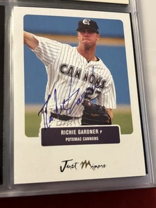 Tarjeta de certificado de autenticidad de Richie Gardner autografiada firmada 2004 Just Minors Just Prospects - Imagen 1 de 1