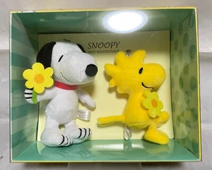 Set Charm Peluche Snoopy & Woodstock Arachidi Sanrio 2021 - Foto 1 di 5