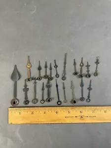 LOTE: 20 MANECILLAS DE RELOJ ANTIGUAS PARA PIEZAS REPARACIÓN MANUALIDADES STEAMPUNK REUTILIZACIÓN (I) - Imagen 1 de 2