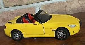 Honda S2000 Convertible yellow Car SCALE 1:24 SCALE BRAND NEW - Picture 1 of 12
