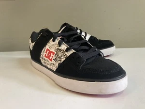 Scarpe Dc Uomo Taglia 8 Dp Pure Marvel Colore Nero x Bianco x Rosso Sneaker - Foto 1 di 10