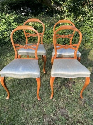 French Style Chairs Antique Petite - Image 1 of 4