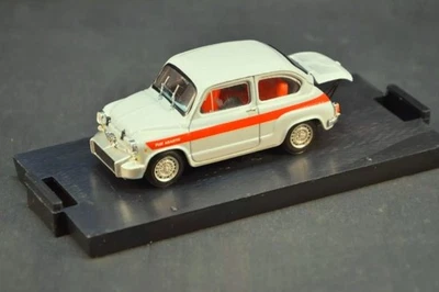 FIAT ABARTH 850 TC corsa - 1966 - 1:43 BRUMM #R350 in show box - Immagine 1 di 2