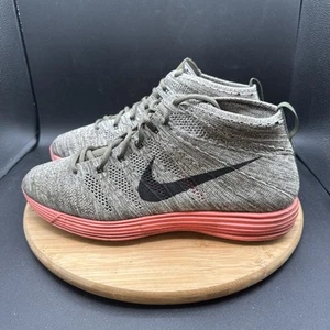 Scarpe Nike Lunar Flyknit Chukka da uomo taglia 13 verde telone rosso cremisi 554969-306 - Foto 1 di 8