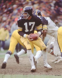 JOE GILLIAM 1973 PITTSBURGH STEELERS 8X10 PHOTO - Picture 1 of 1
