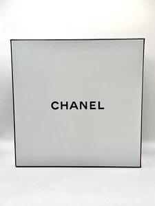 Chanel 100448 Bleu De Chanel Eau de Toilette Twist and Spray Set BOX ONLY!! READ - Picture 1 of 4