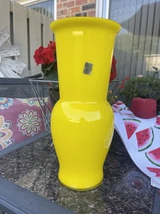 Vintage Opalino Italia Bright Yellow Vase Made In Italy Murano Glass - Picture 1 of 9