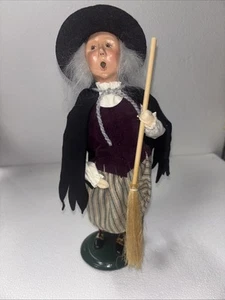 Vintage Byers Choice 2001 The Carolers Witch With Broom Halloween With Hat - Picture 1 of 6