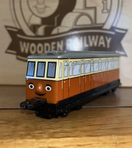 CATHERINE MOUNTAIN COACH! THOMAS FREUNDE ZUG ERTL DRUCKGUSS, UK-IMPORT! - Bild 1 von 9