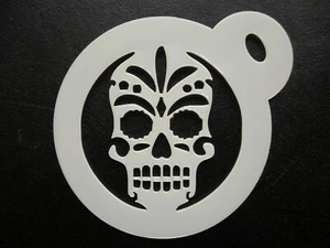 Stencil 60 mm teschio design tribale torta, biscotto, artigianato e pittura viso - Foto 1 di 1