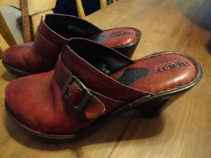 EUC!  Born Mahagoni Braun Leder Clogs Komfort Pantoletten Größe 7/38 W0226 - Bild 1 von 4