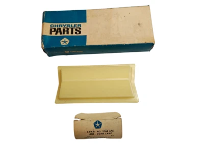 1961-1965 Dodge Plymouth Chrysler Newport Savoy купол лампа объектив 2166676 новый из старых запасов - Изображение 1 из 4