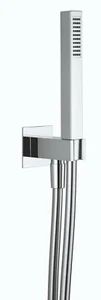 SET DOCCIA QUADRA PRESA ACQUA CON SUPPORTO FLESSIBILE CM.150 IN PVC ARGENTO - Foto 1 di 1