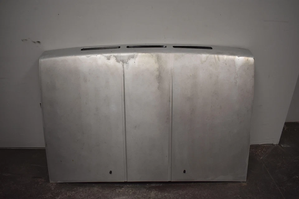 1986 - 1990 Nissan Pickup Silver Frost Metallic-549 Hood Panel - Image 1 of 4