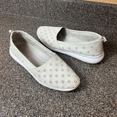 Mocasín Cole Haan Grand.Os plano para mujer talla 8B cuero marfil cómodo informal sin cordones Foto 1 de 4