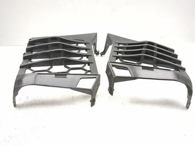 Пара передних вентиляционных отделочных панелей для Can Am Spyder F3-T SE6 16-19 годов выпуска - Изображение 1 из 4